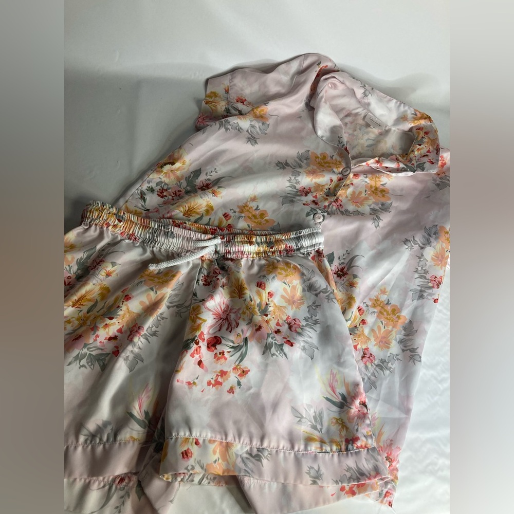 Seline Lounge Bespoke Loungewear Floral Small 2 Piece Short Set